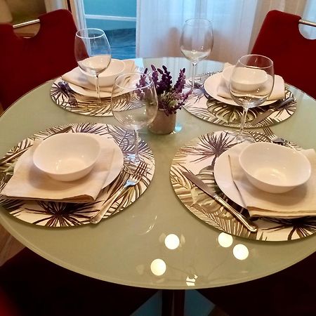 Apartment Morskoi Gnom Бургас Екстериор снимка