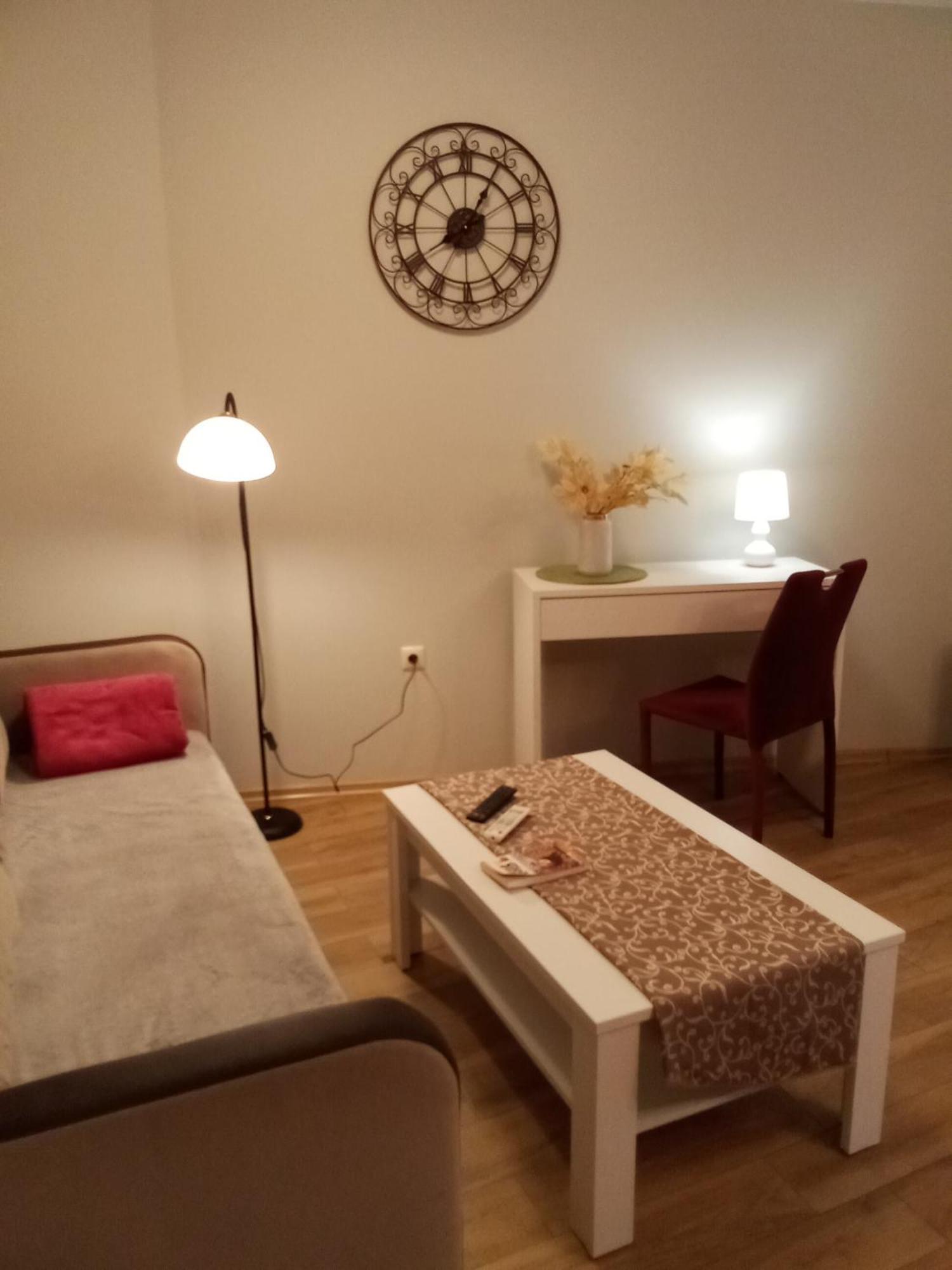 Apartment Morskoi Gnom Бургас Екстериор снимка
