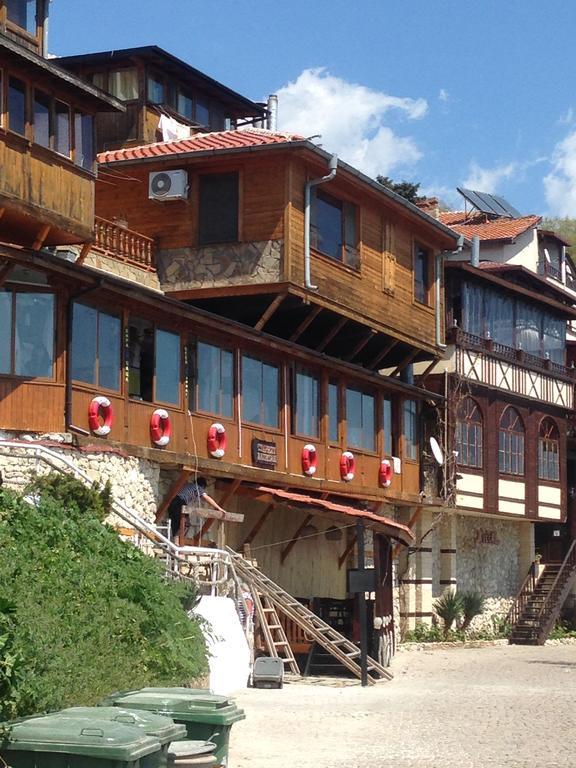 Apartment Morskoi Gnom Бургас Екстериор снимка